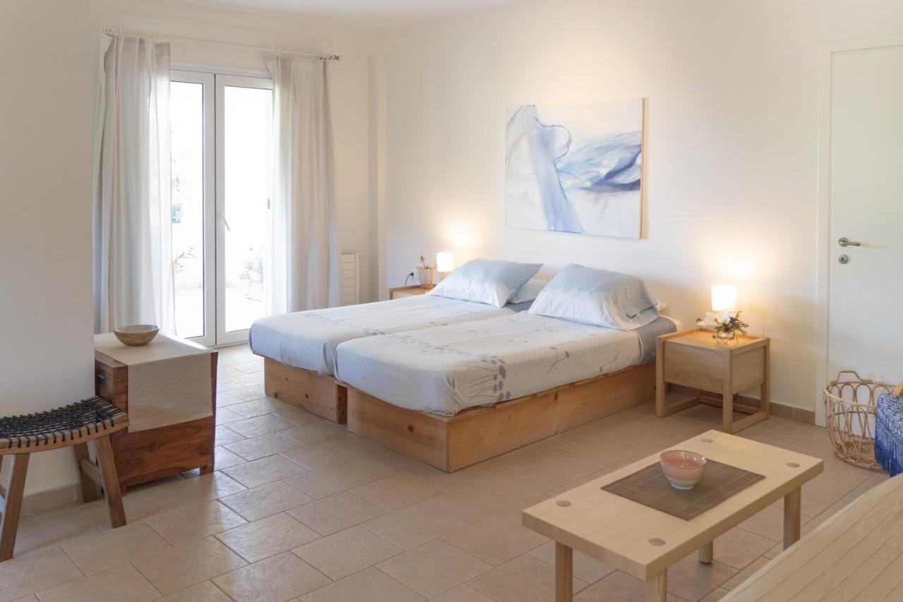 Kalamies - Secluded Beach Apartments Skala  Екстер'єр фото